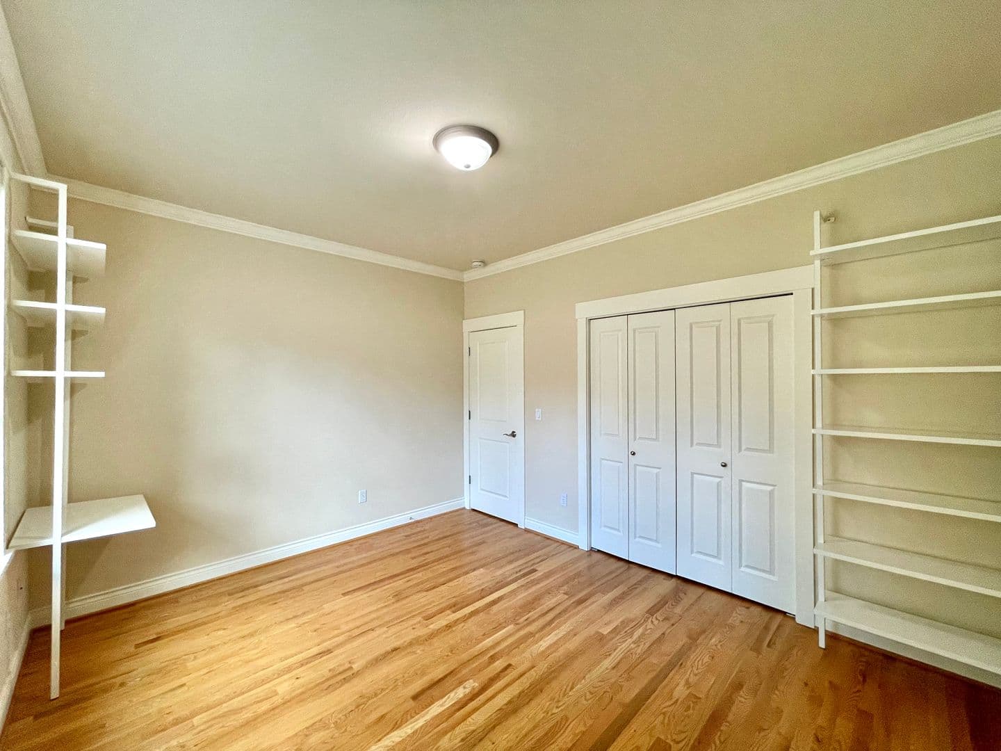 Bellevue House: 2646 116th Ave NE