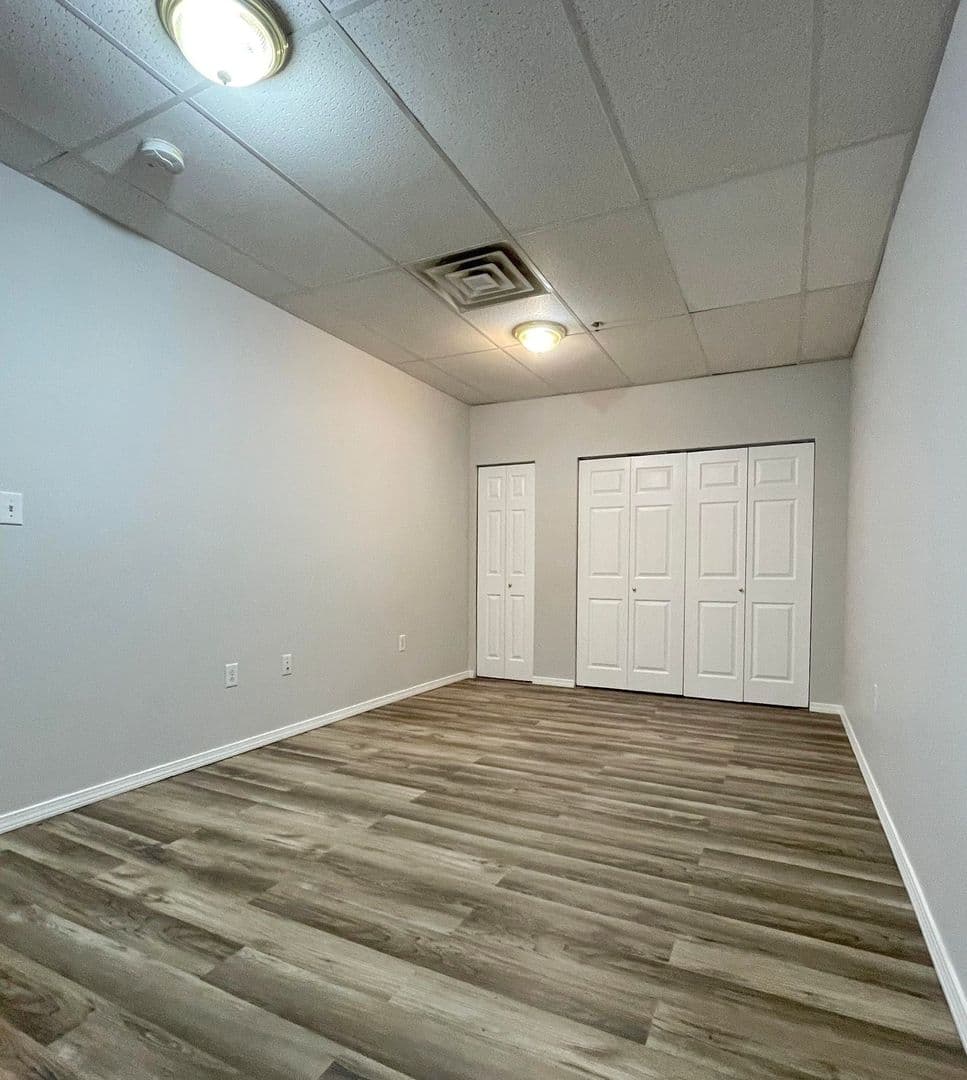 Indian Orchard Apartment: 282-286 Main St