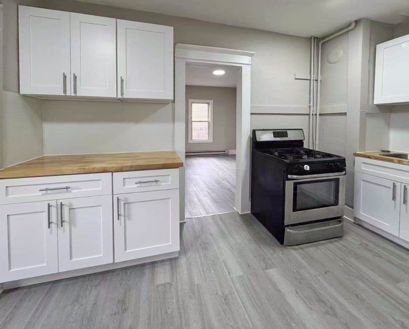Springfield Apartment: 39-41 Hall St