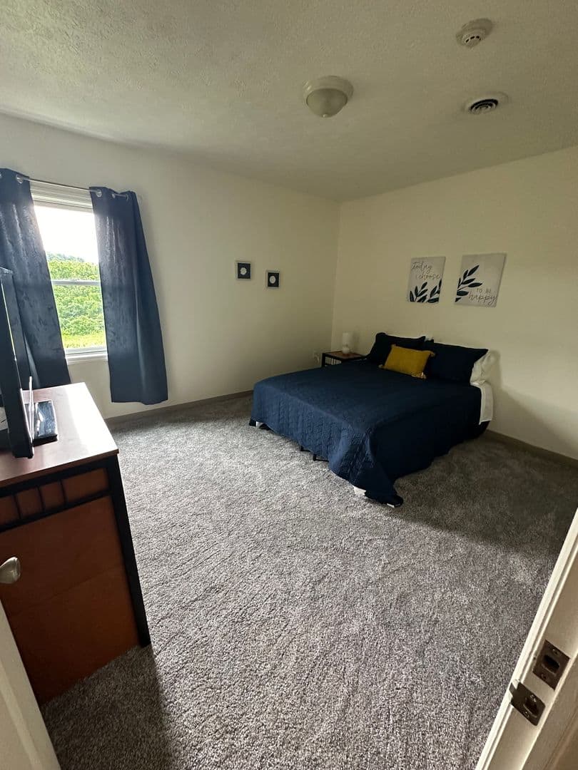 Lemont Furnace Apartment: 1013-1016 Residence Dr