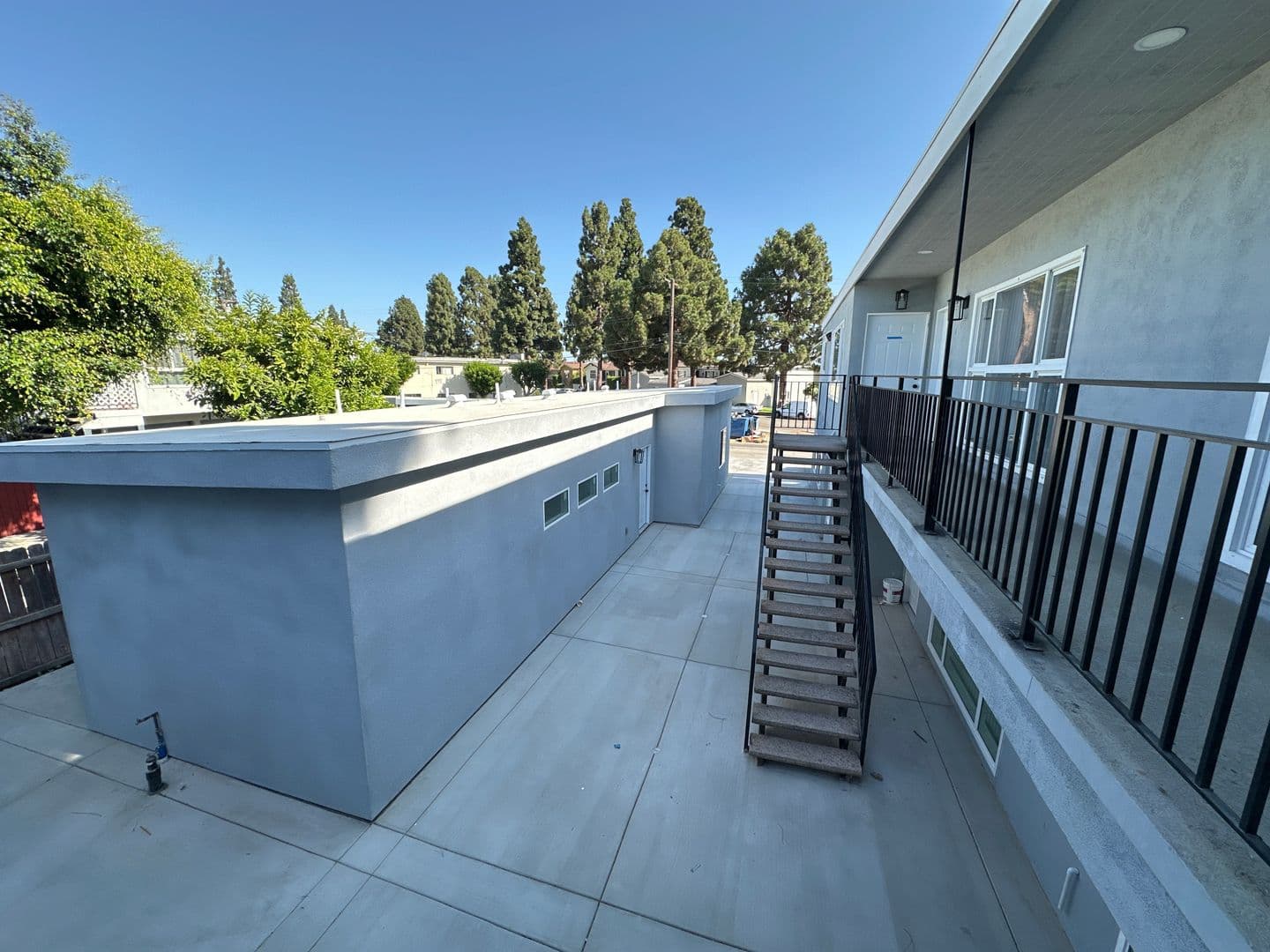 Garden Grove Apartment: 10392 Lampson Ave