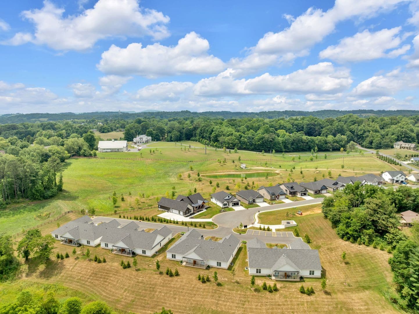 Jonesborough Apartment: 441 - 455 Wilson Knob View