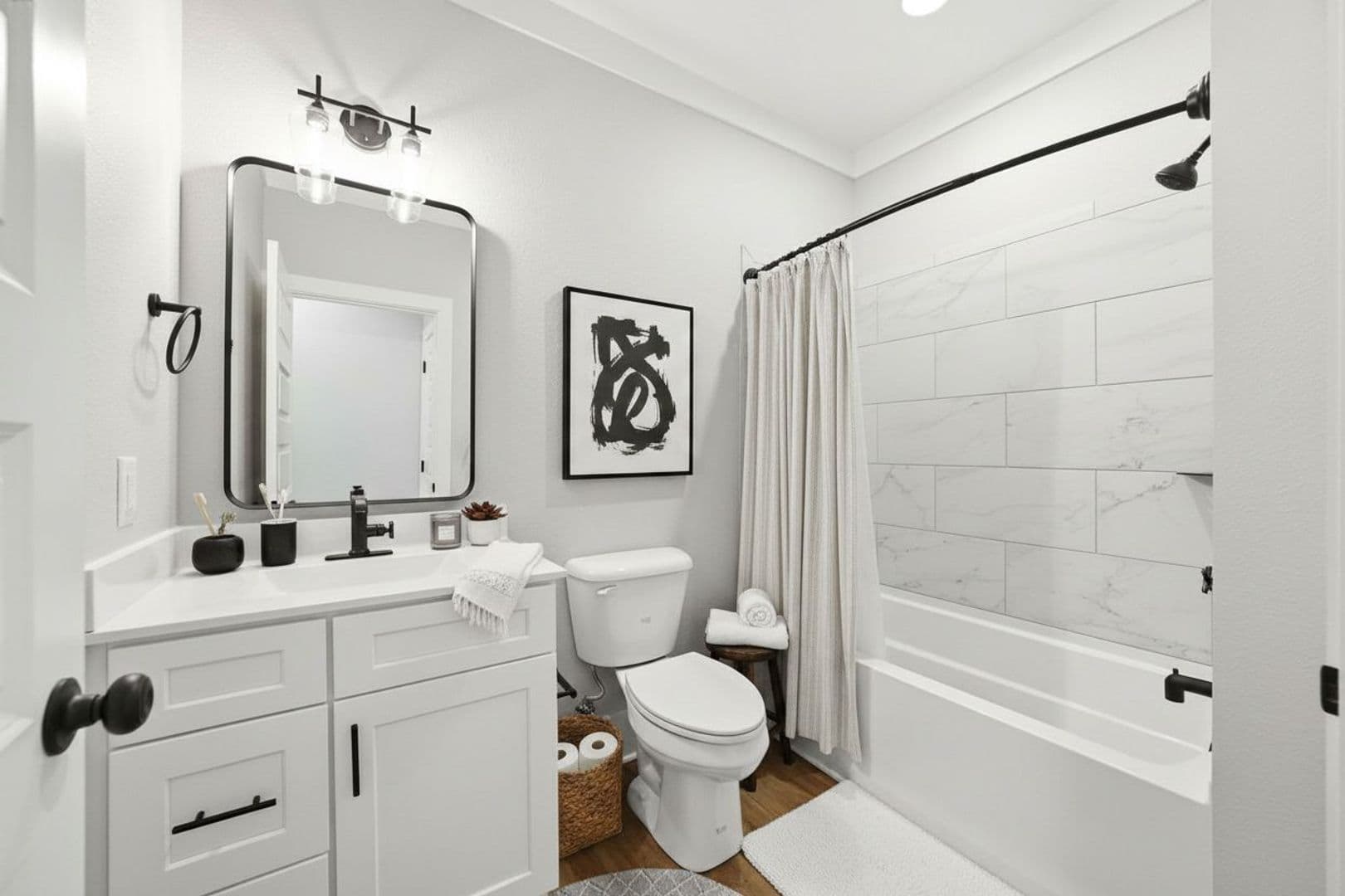 Jonesborough Townhome: 146 Longhunter Ln