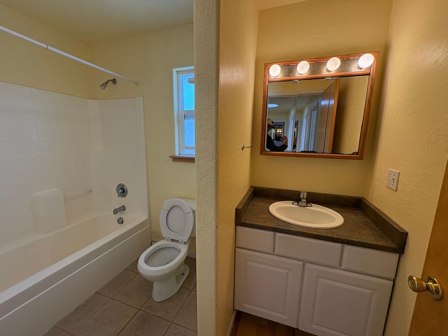 Arcata House: 2986 Janes Creek Dr.