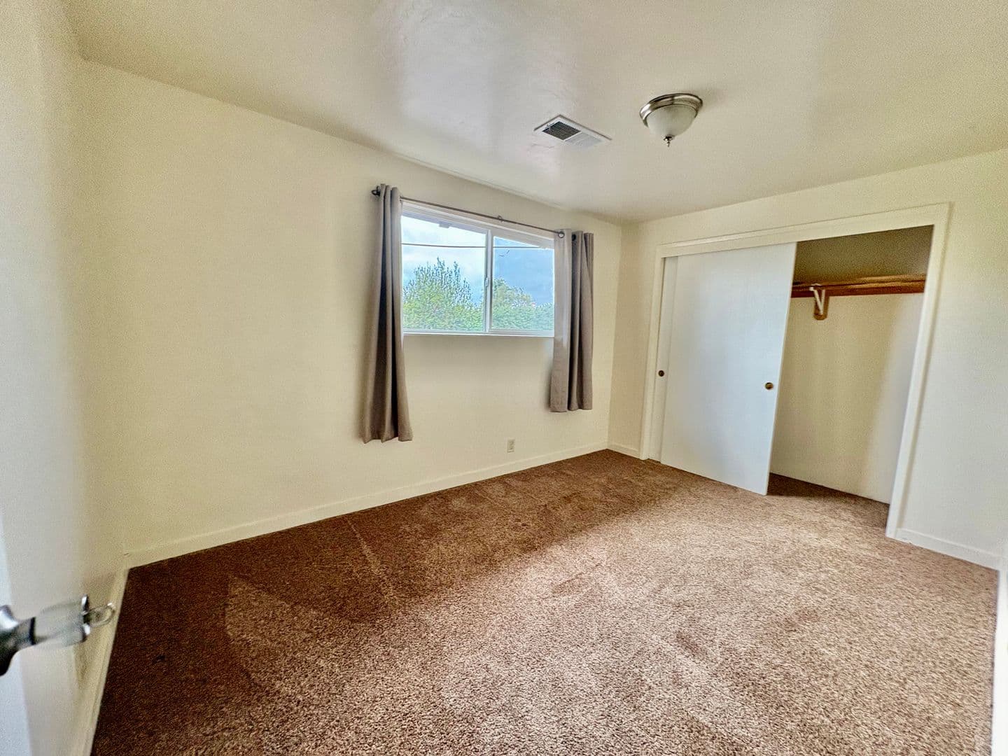 Arcata Townhome: 4560 Valley East Blvd.
