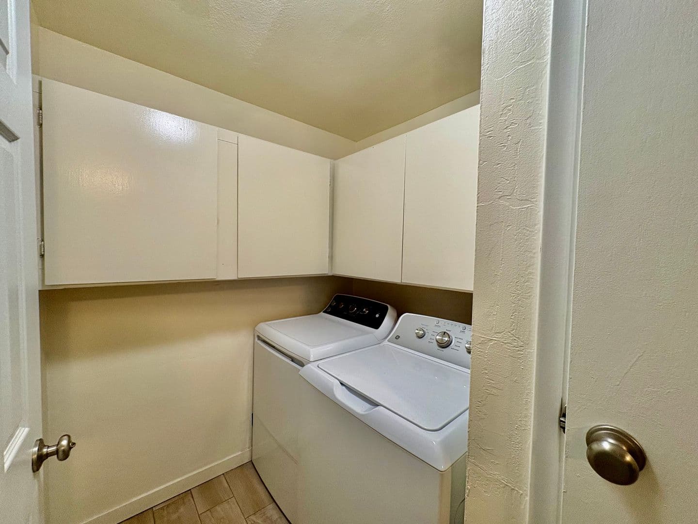 Arcata Townhome: 4560 Valley East Blvd.