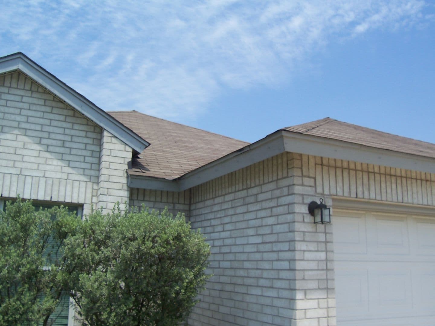 Leander House: 313 Edgewood Cove