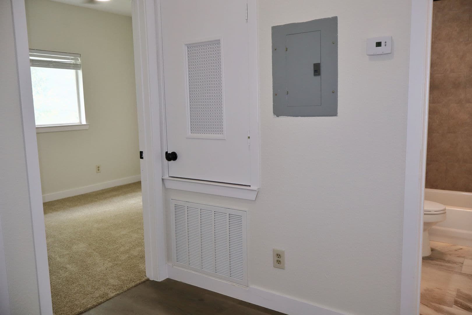 Georgetown Townhome: 200 Riverbend Drive