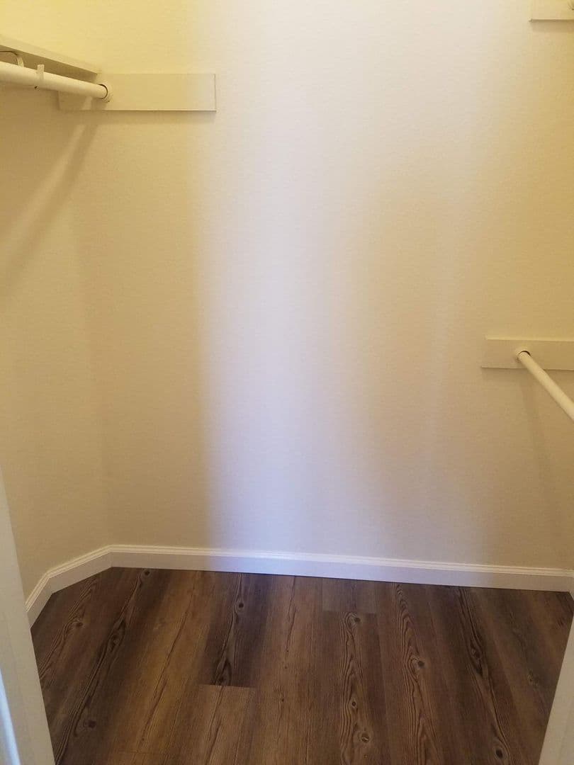 Georgetown Townhome: 200 Riverbend Drive