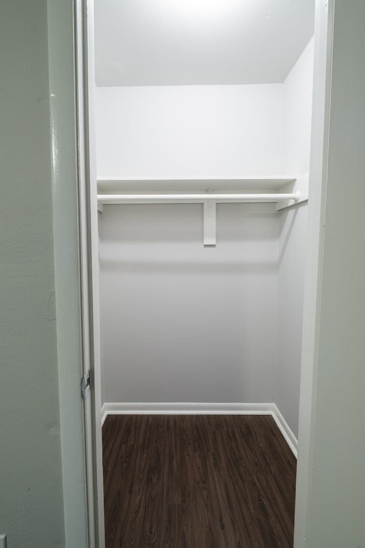 Houston Apartment: 6519 Sloan St - 6