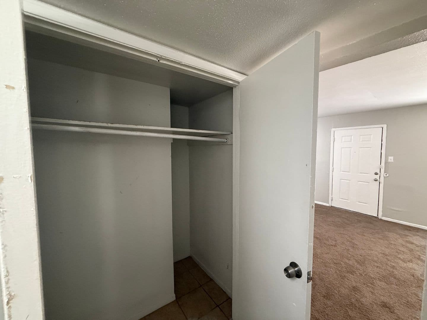 Houston Apartment: 7301 Jensen - 35