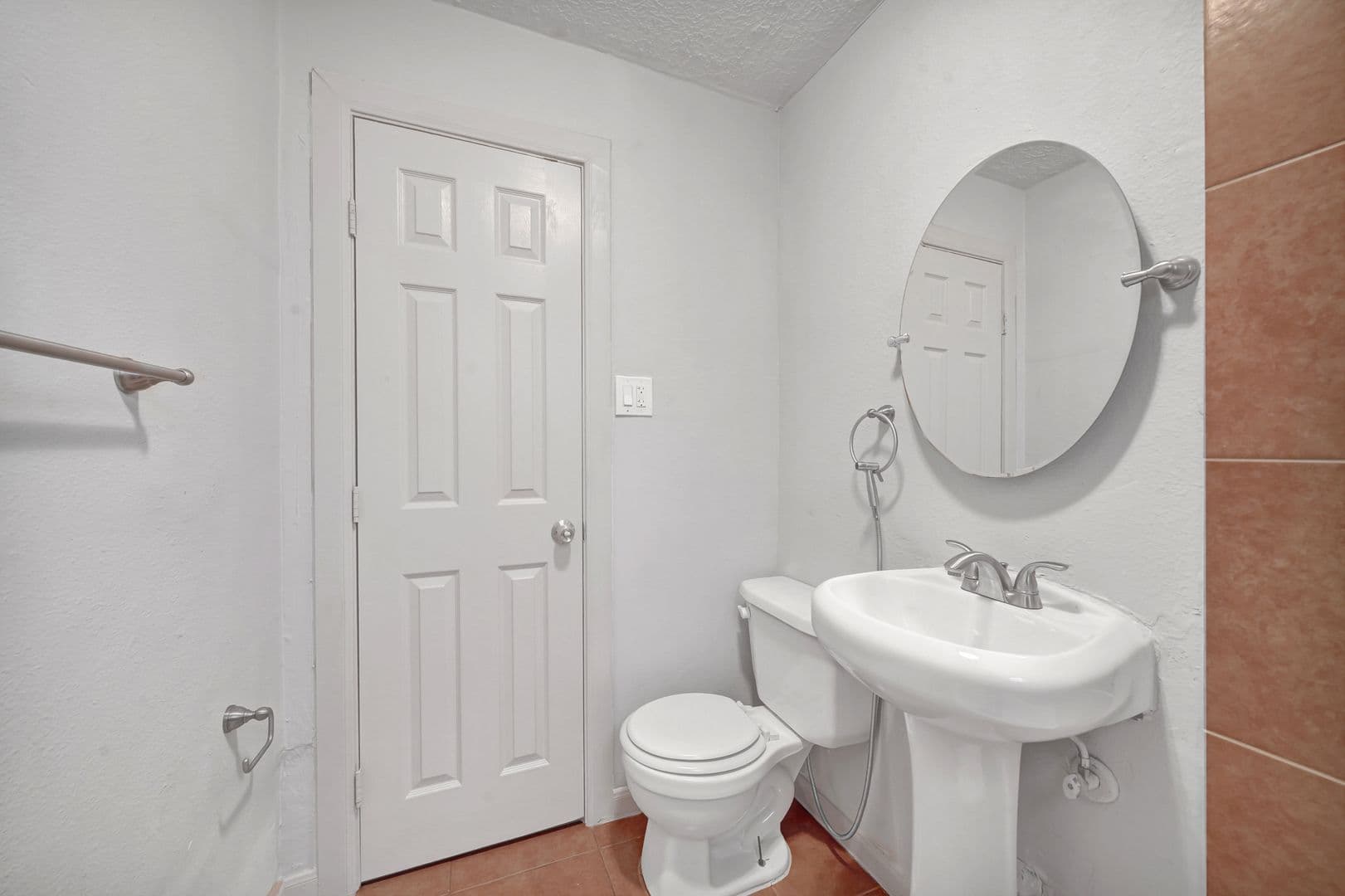 Houston Apartment: 2503 Delano Street - Unit 1