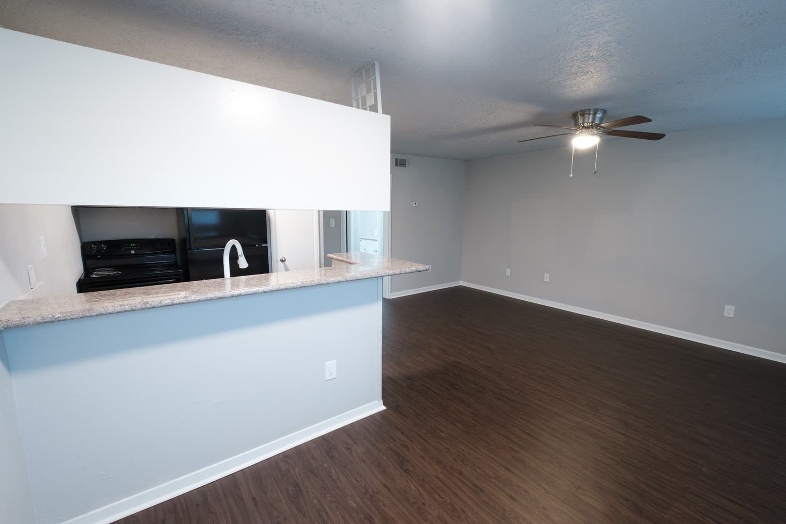 Houston Apartment: 6519 Sloan St - 6