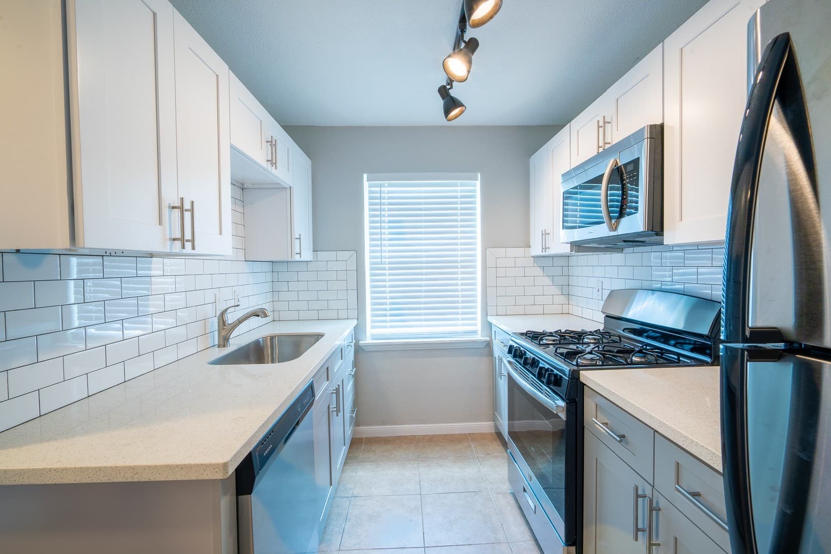Houston Apartment: 2503 Delano Street - Unit 1