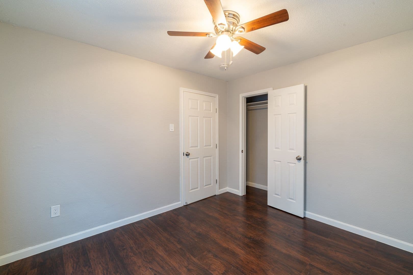 Houston Apartment: 2505 Delano Street - Unit 3