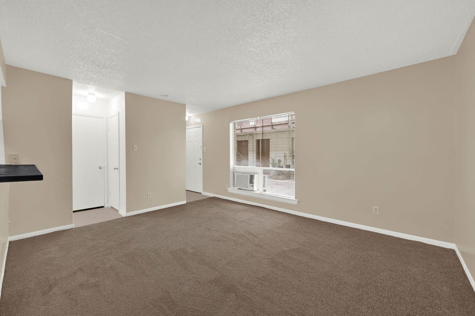 Houston Apartment: 7211 Atwell