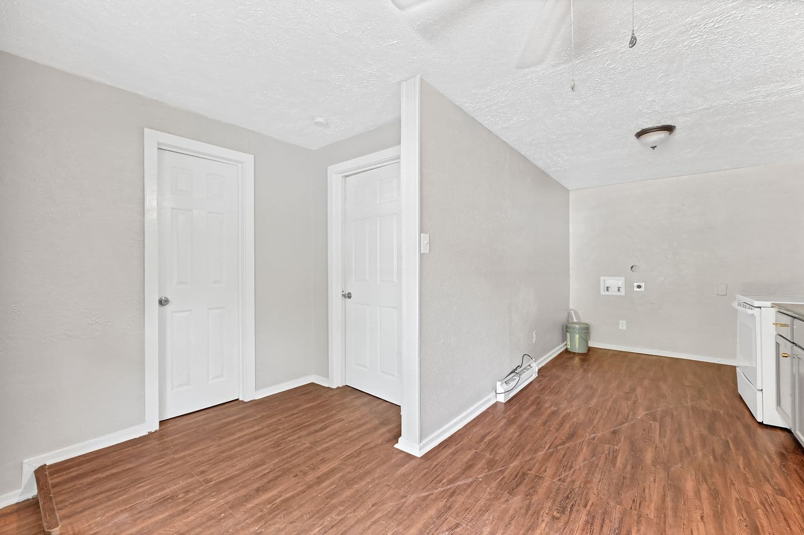Conroe House: 601 Booker Washington St