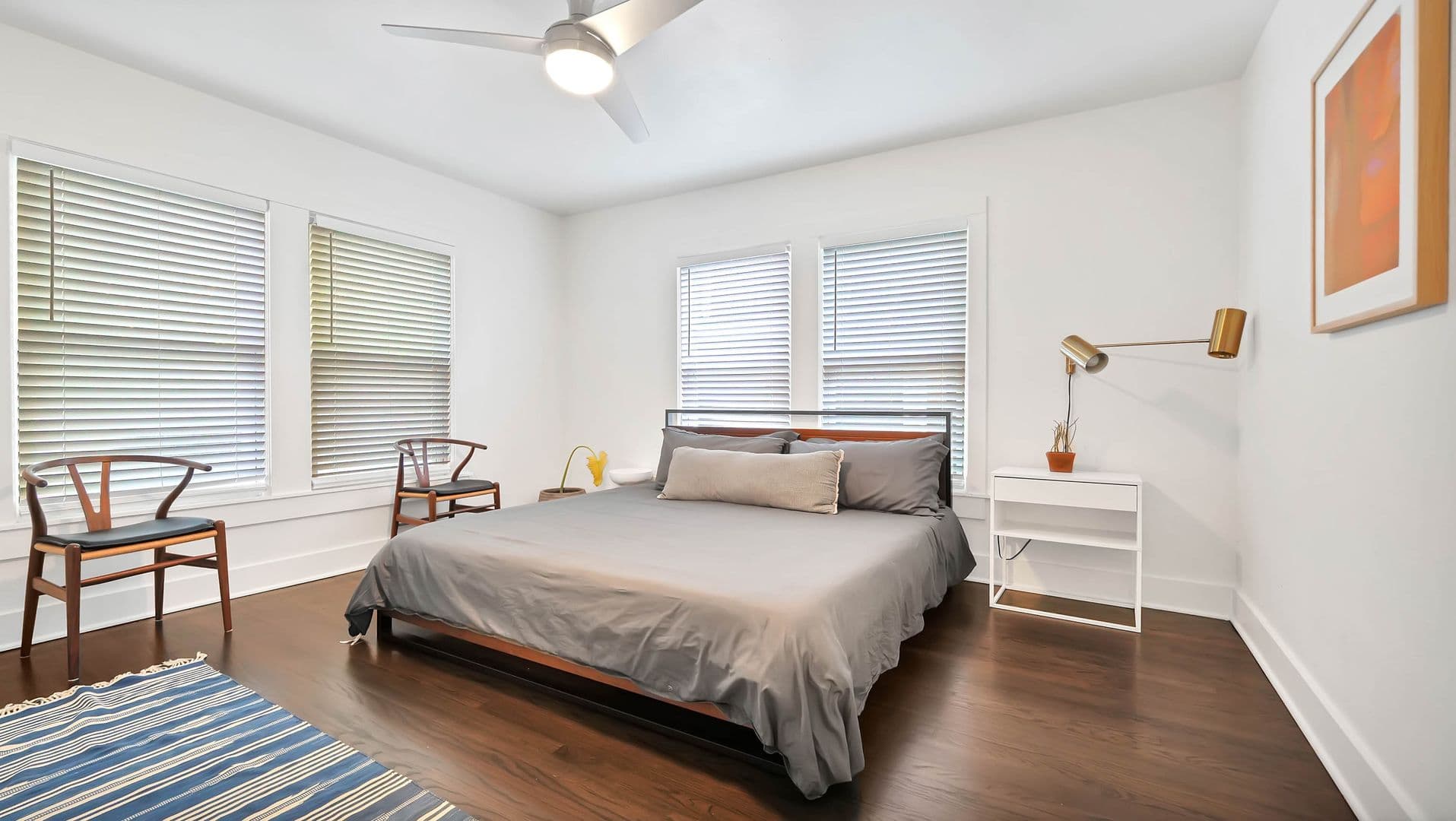 Houston Apartment: 1953 Dryden St