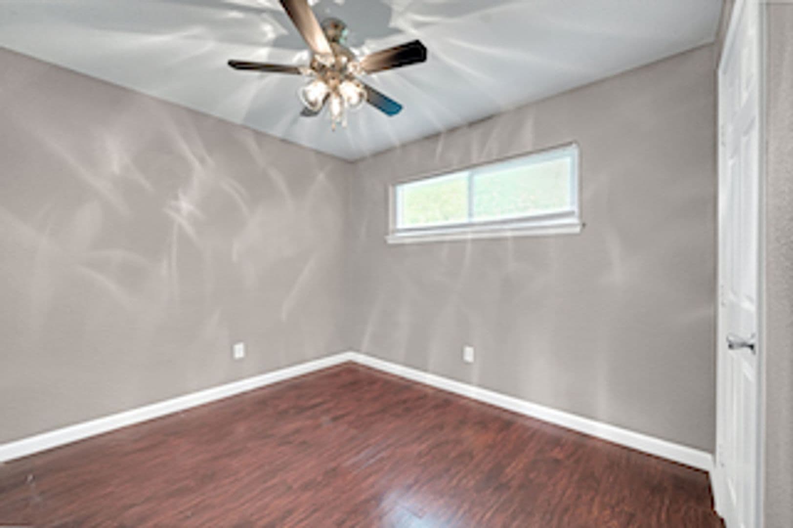 Houston Apartment: 3031 Sumpter St
