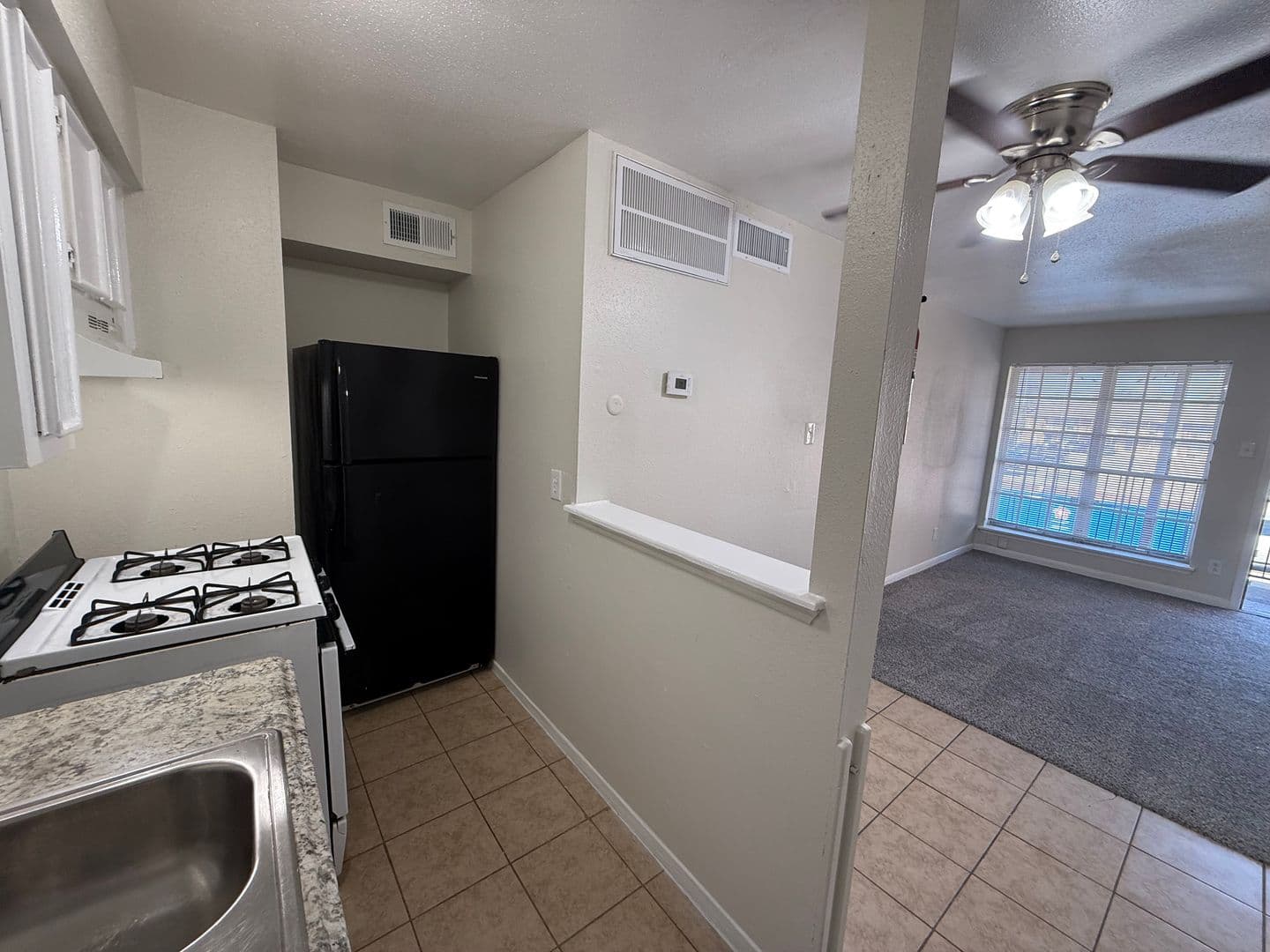 Houston Apartment: 7301 Jensen - 6