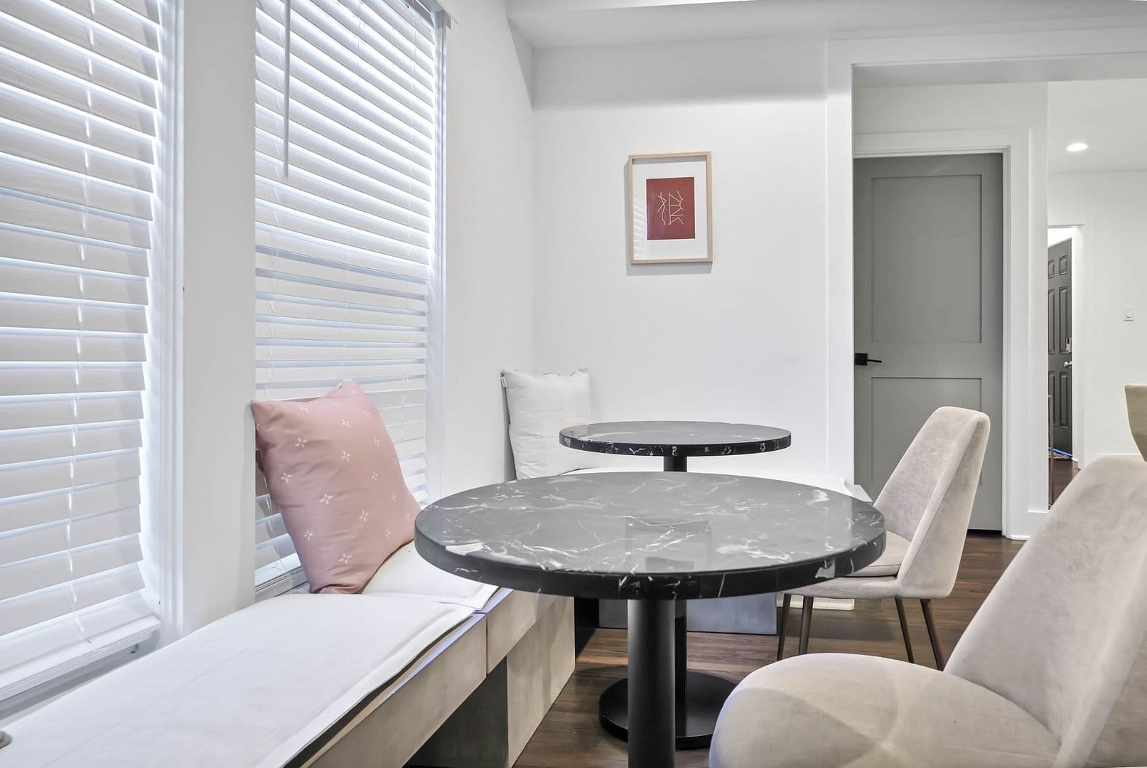 Houston Apartment: 1953 Dryden St