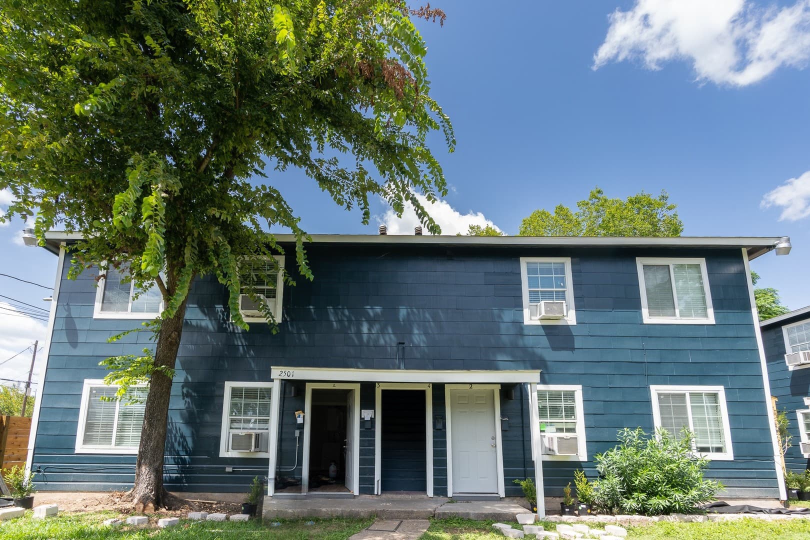 Houston Apartment: 2505 Delano Street - Unit 2