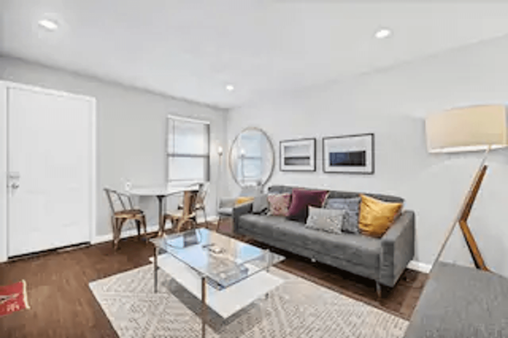 Houston Apartment: 1953 Dryden St