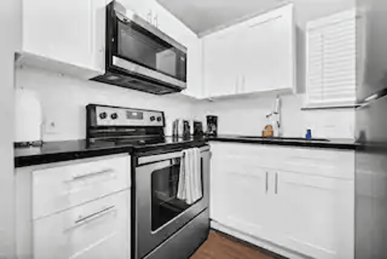 Houston Apartment: 1953 Dryden St