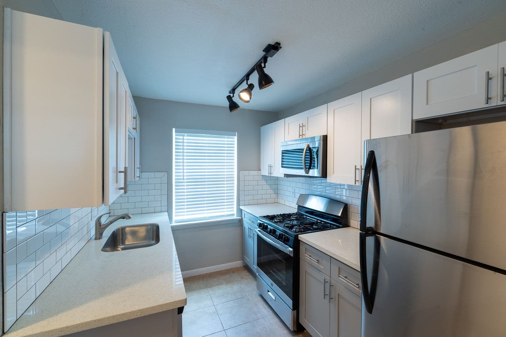 Houston Apartment: 2505 Delano Street - Unit 3