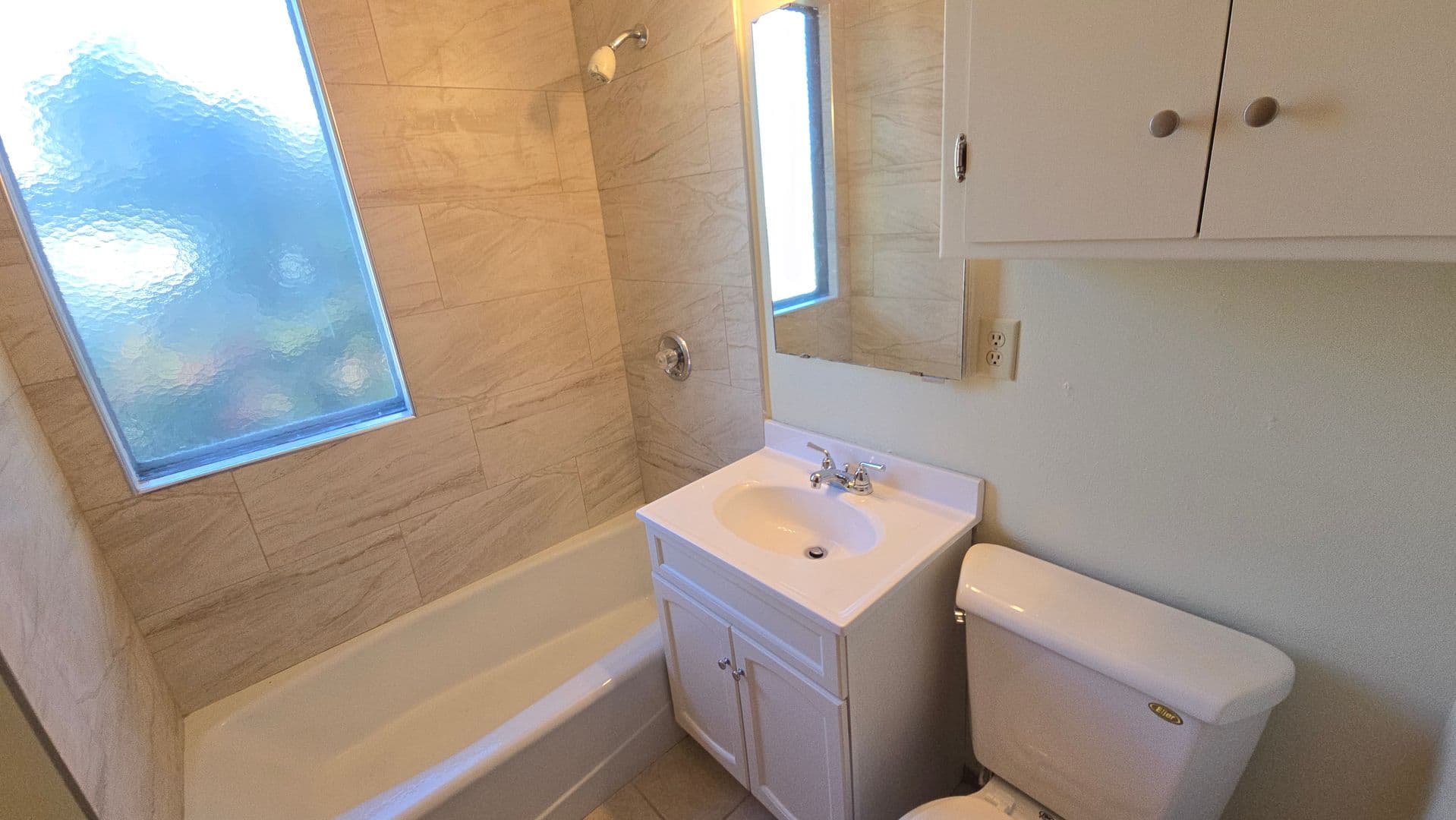 Milwaukee Apartment: 1746-48 N. 54th Street