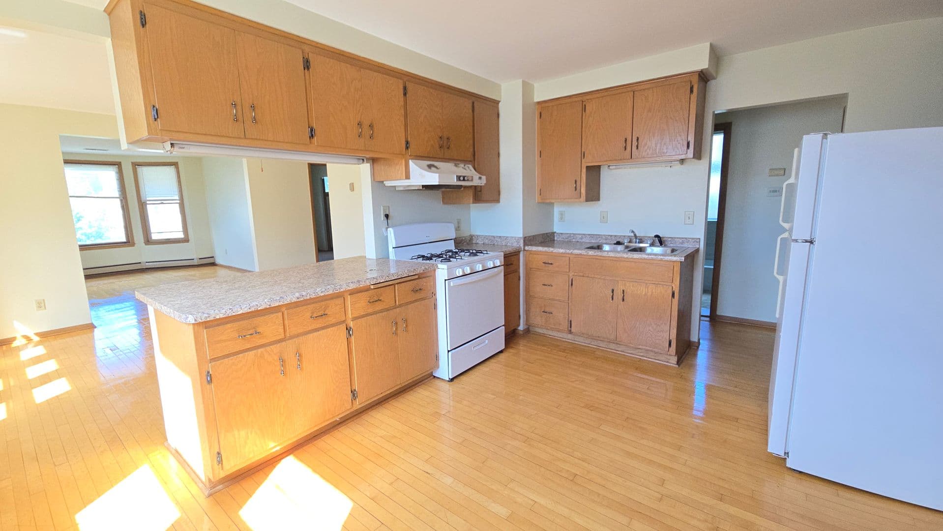 Milwaukee Apartment: 1746-48 N. 54th Street