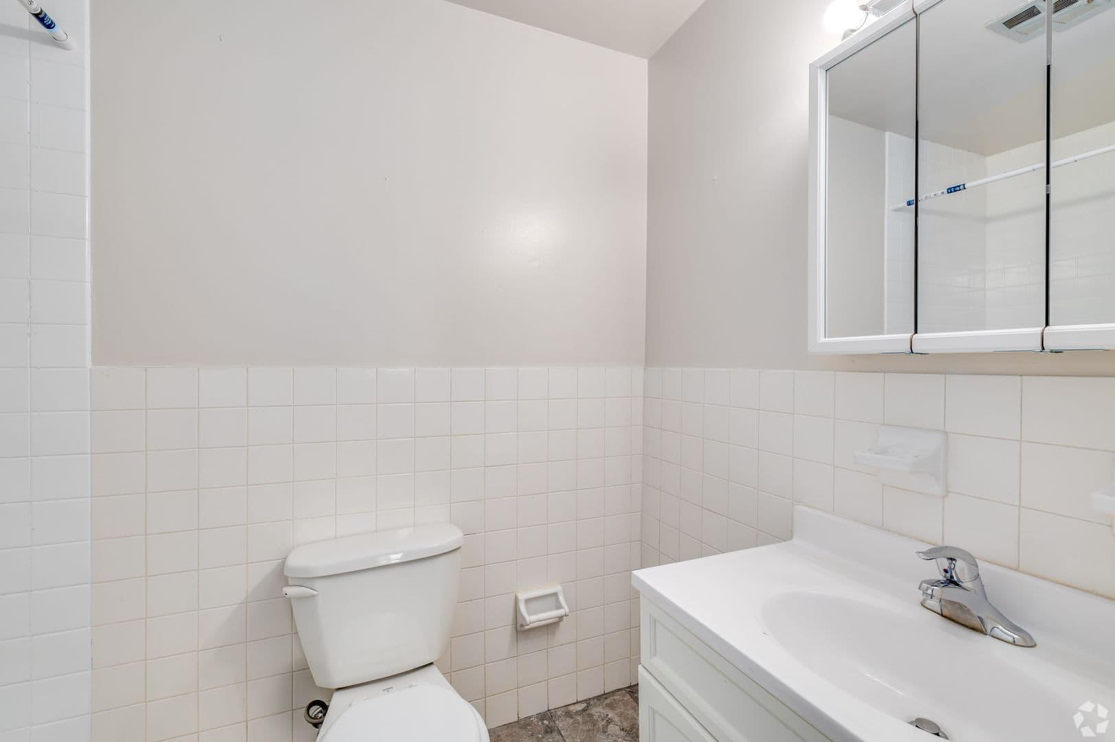 Drexel Hill Apartment: 110 Shadeland Avenue