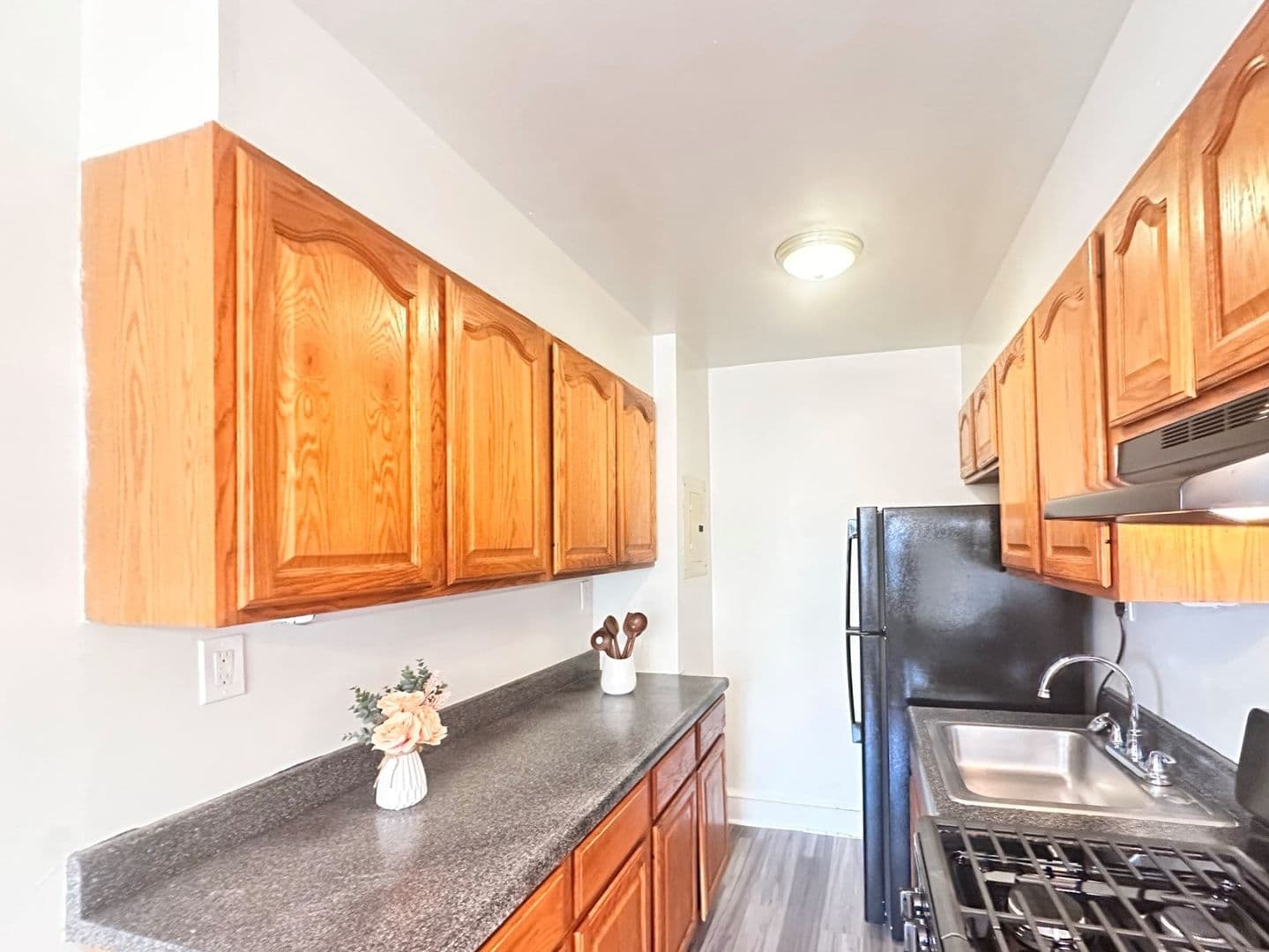 Upper Darby Apartment: 7246 Hazel Avenue