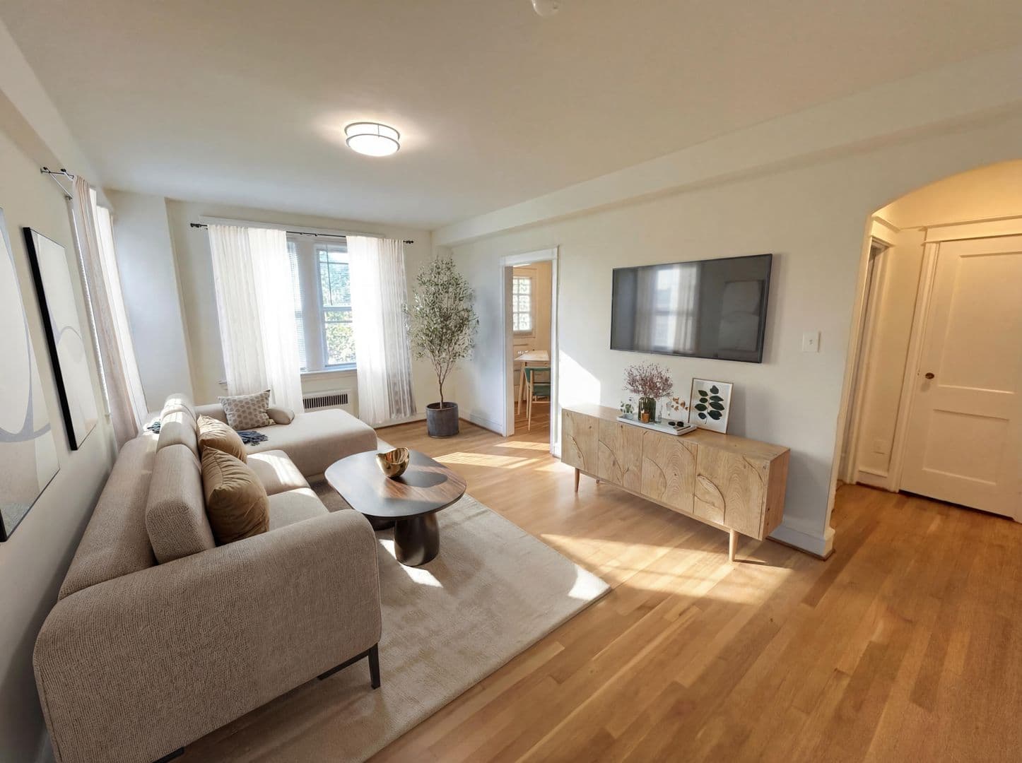 Upper Darby Apartment: 83 S State Road