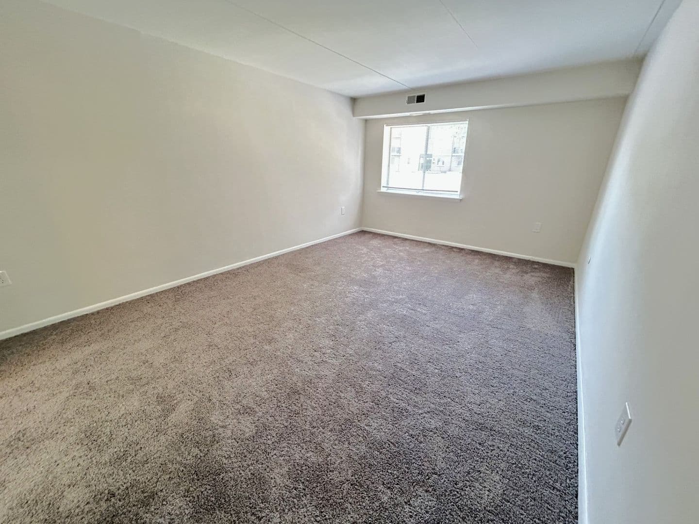 Drexel Hill Apartment: 110 Shadeland Avenue
