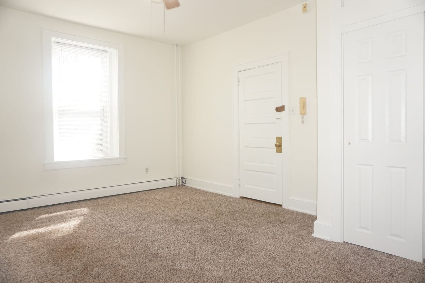 Havertown Apartment: 14 E Park Road