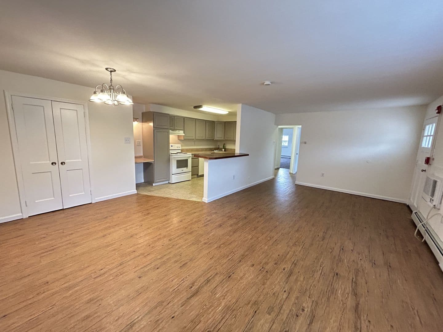 Drexel Hill Apartment: 375 Cheswold Road
