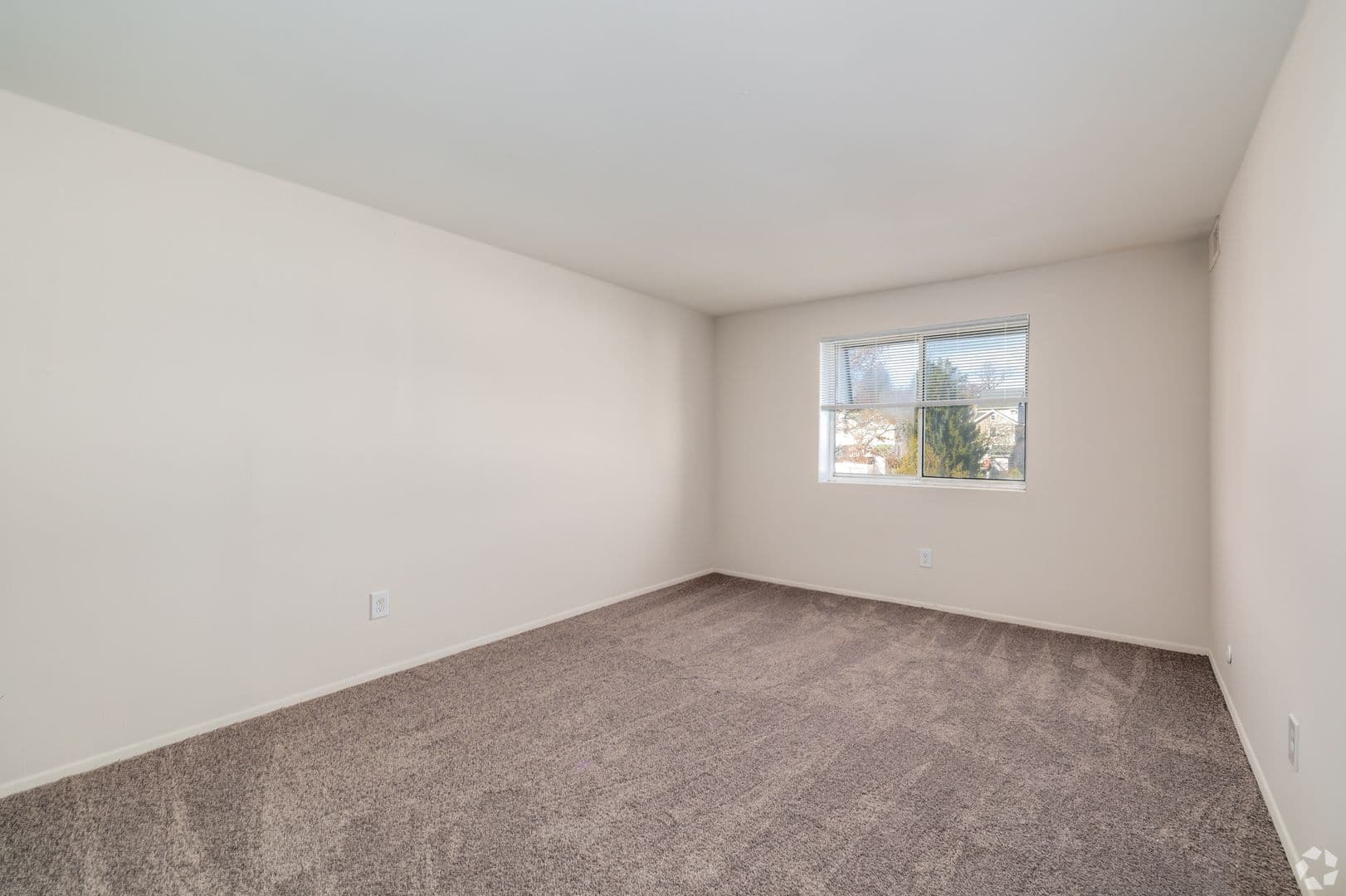 Drexel Hill Apartment: 110 Shadeland Avenue