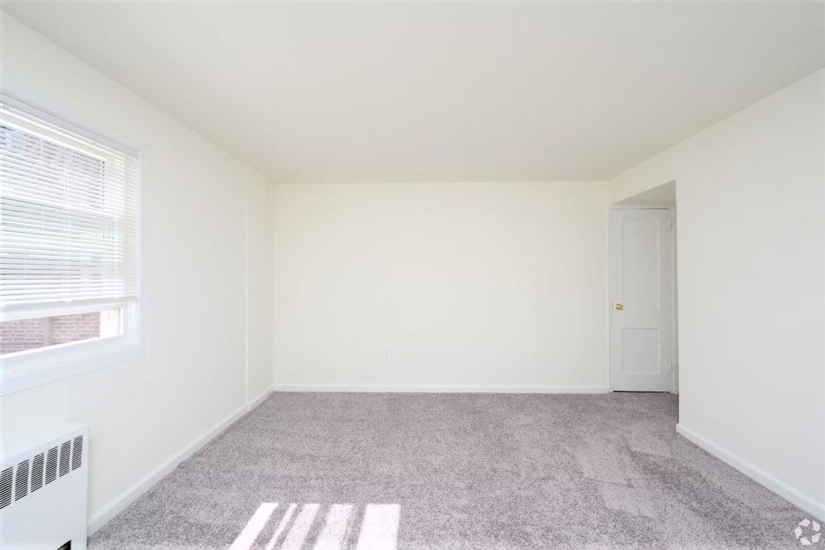 Upper Darby Apartment: 87-89 South State Road