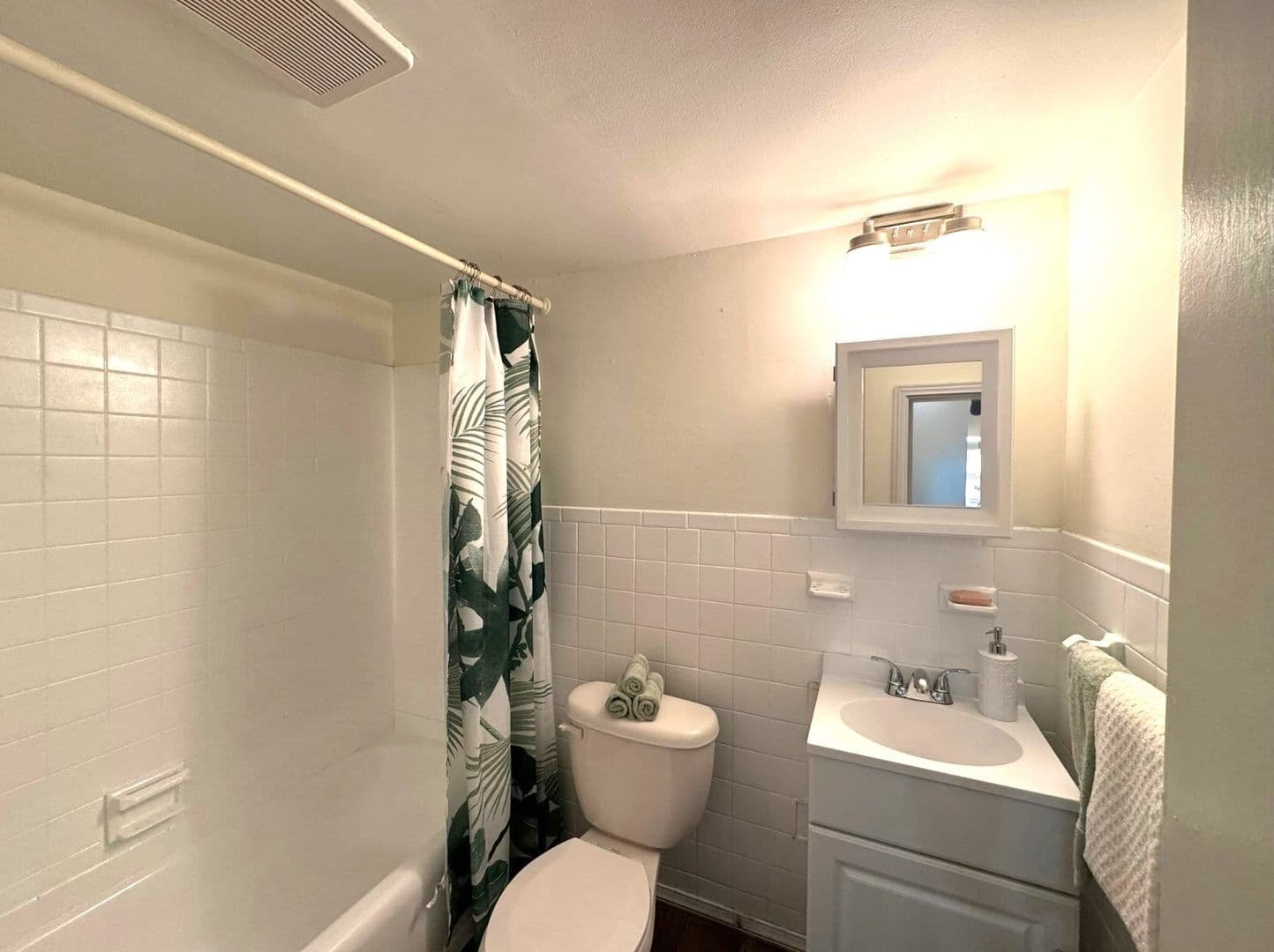 Drexel Hill Apartment: 3420 Garrett Road