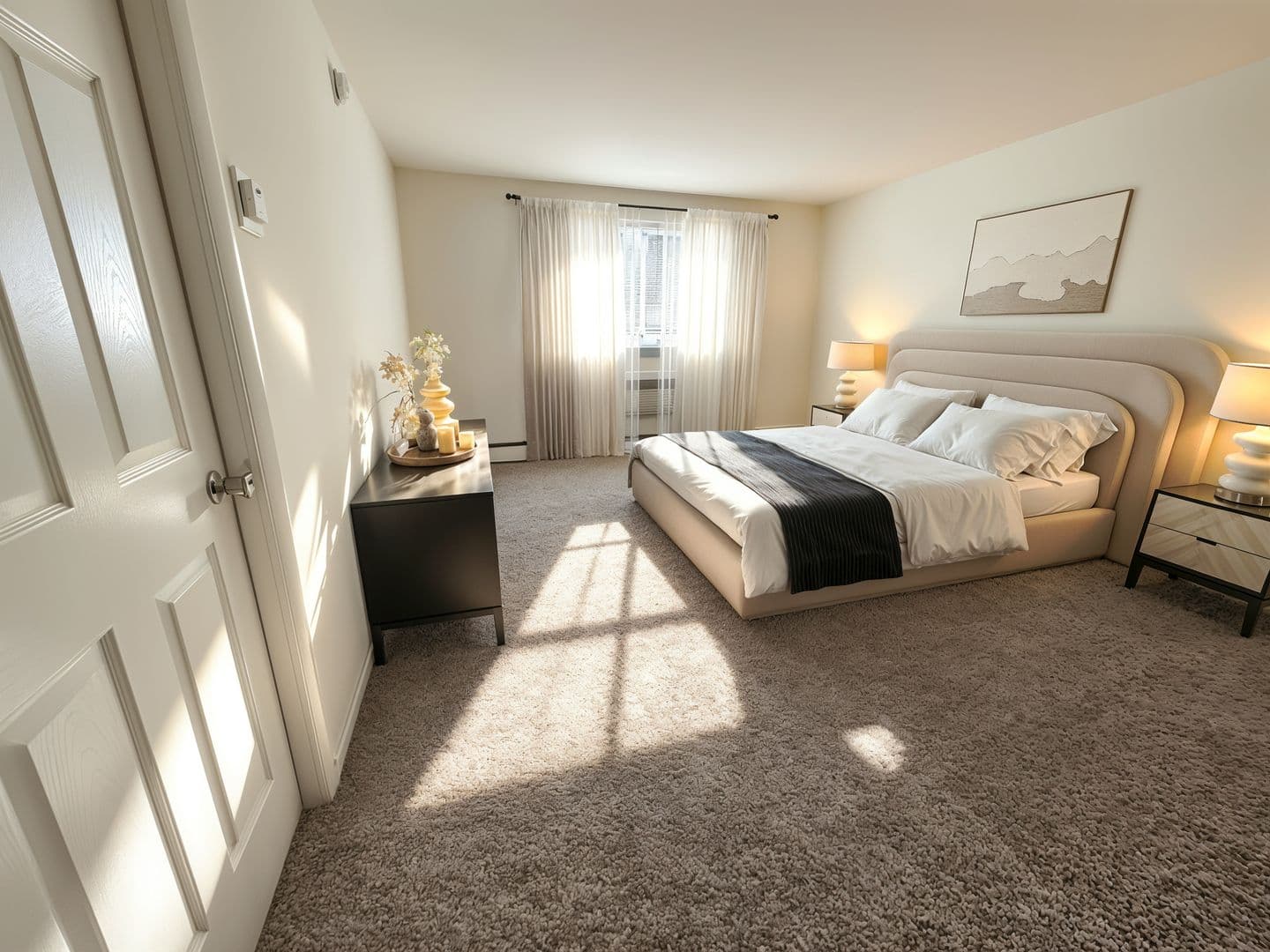 Upper Darby Apartment: 8433 West Chester Pike