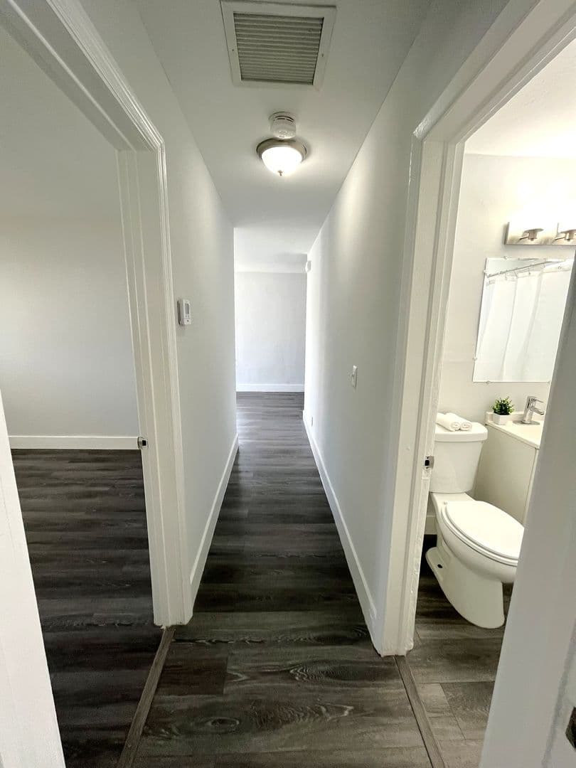 Pompano Beach Apartment: 231 SW 15th Street