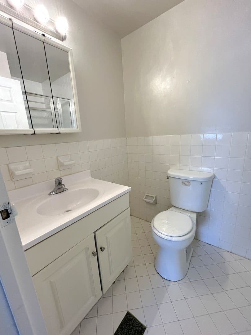 Drexel Hill Apartment: 100 Shadeland Avenue
