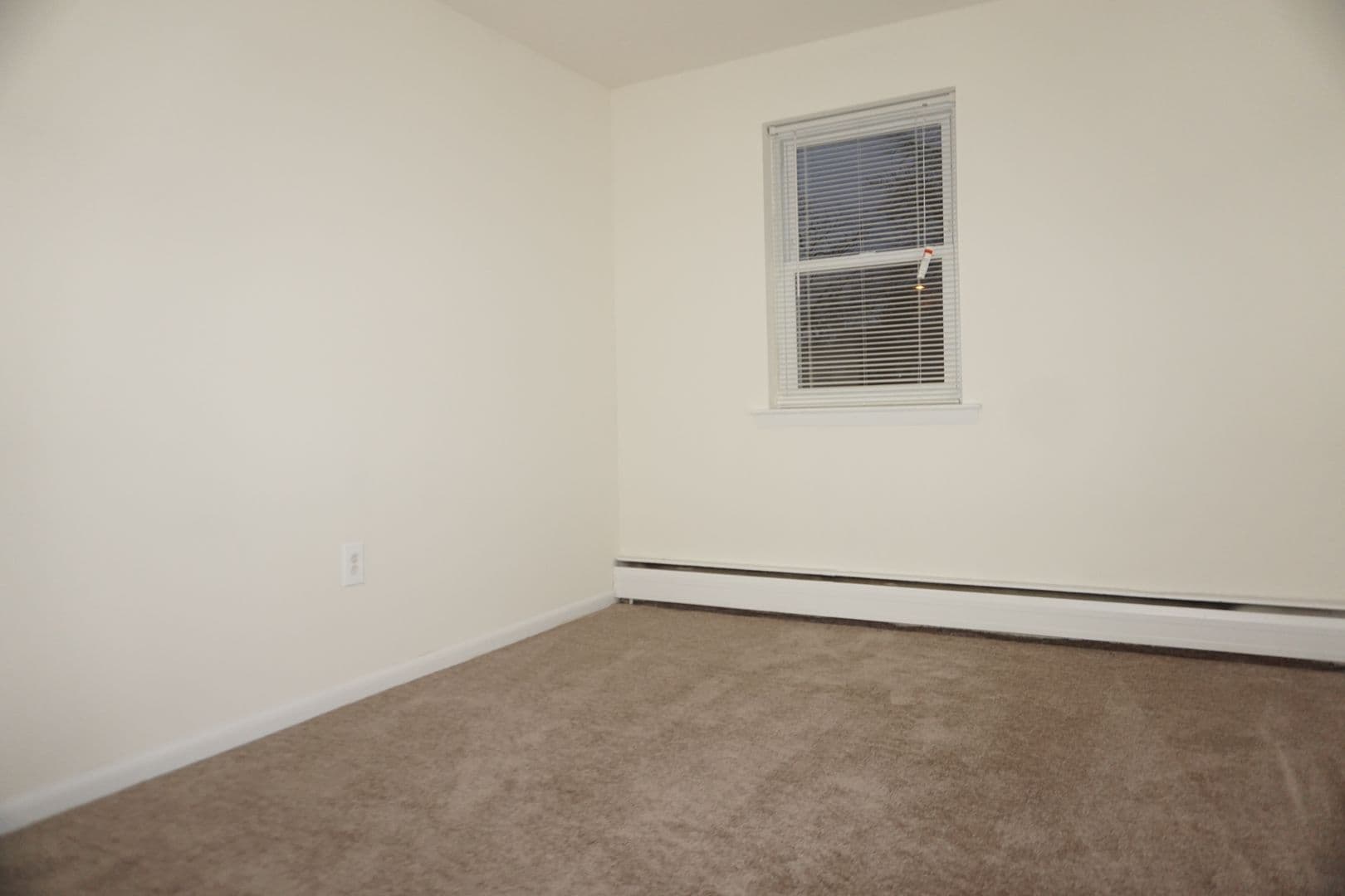 Lansdowne Apartment: 105-117 N Lansdowne Avenue