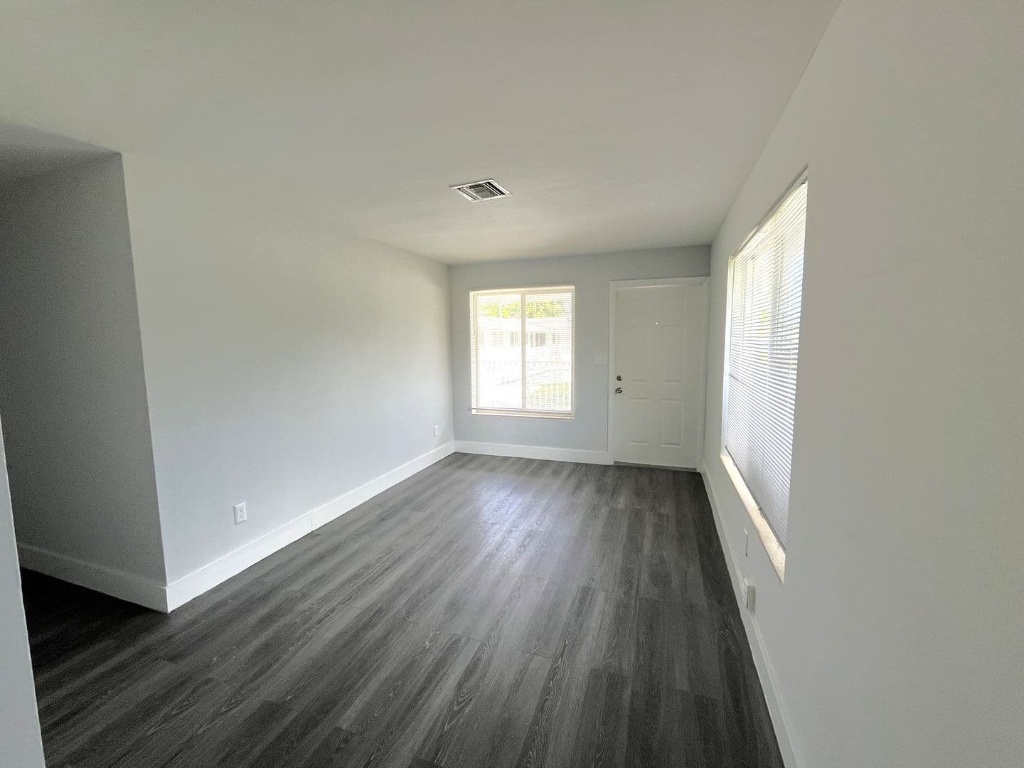 Pompano Beach Apartment: 231 SW 15th Street