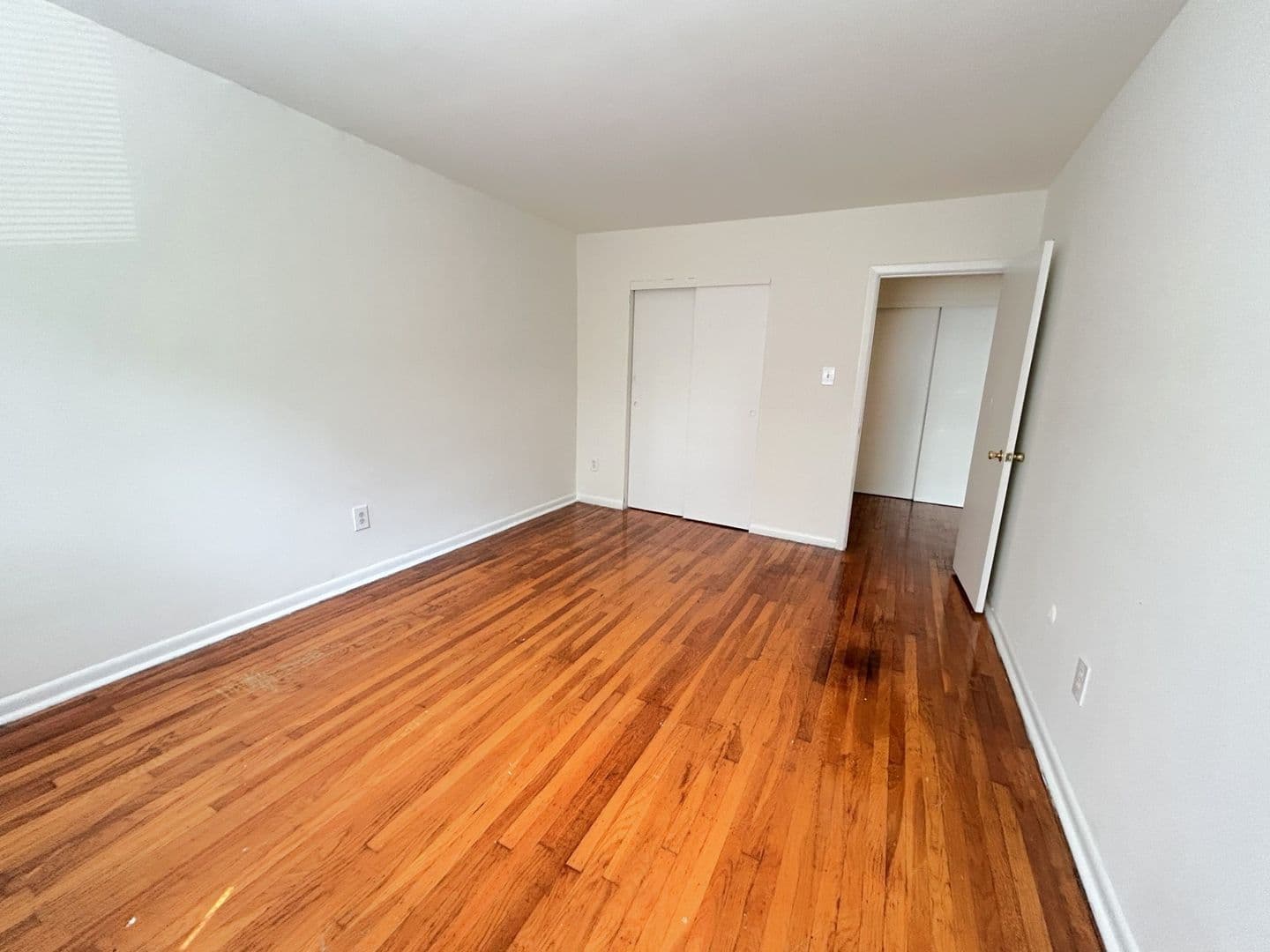 Upper Darby Apartment: 8723 West Chester Pike