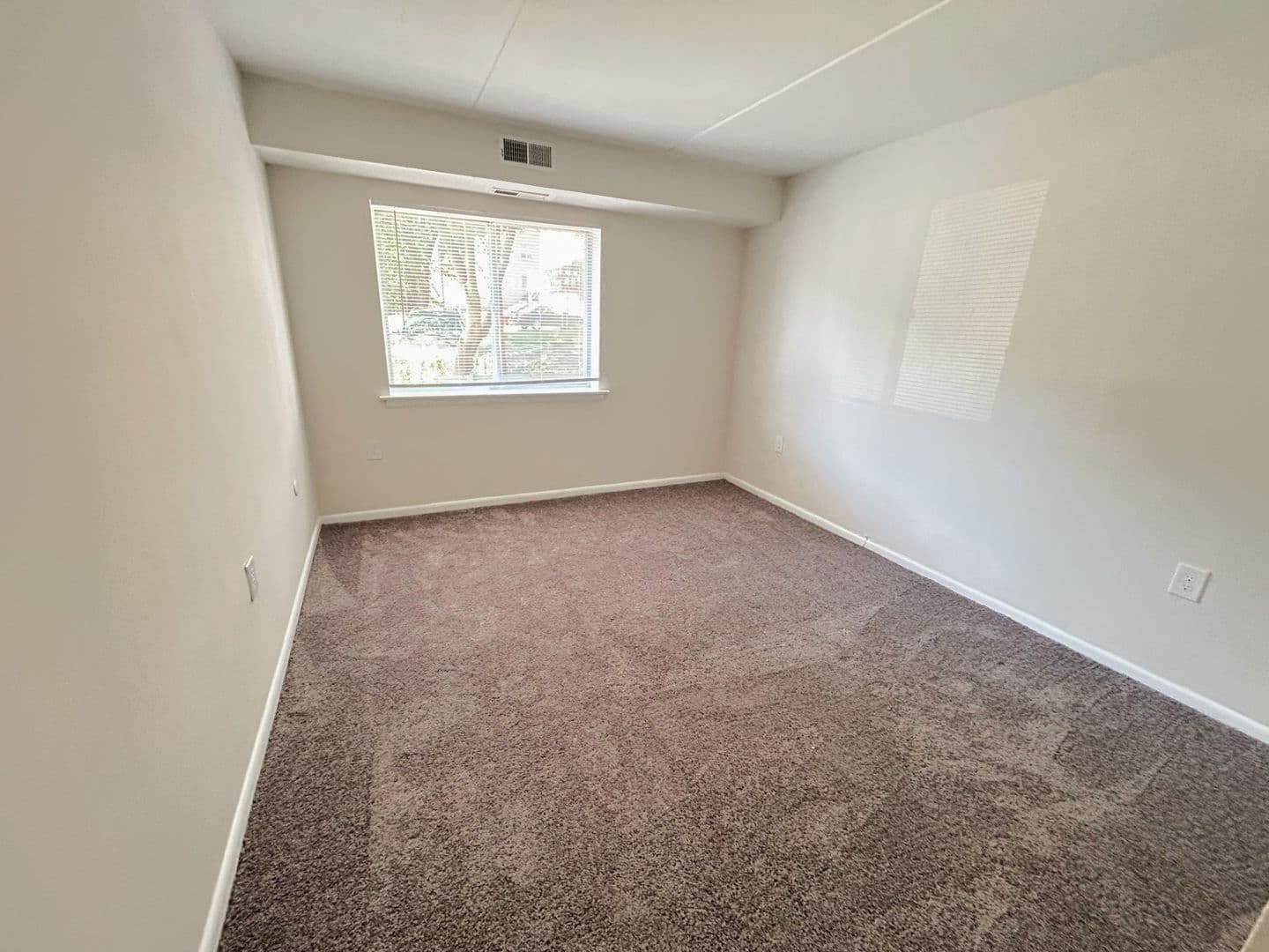 Drexel Hill Apartment: 110 Shadeland Avenue