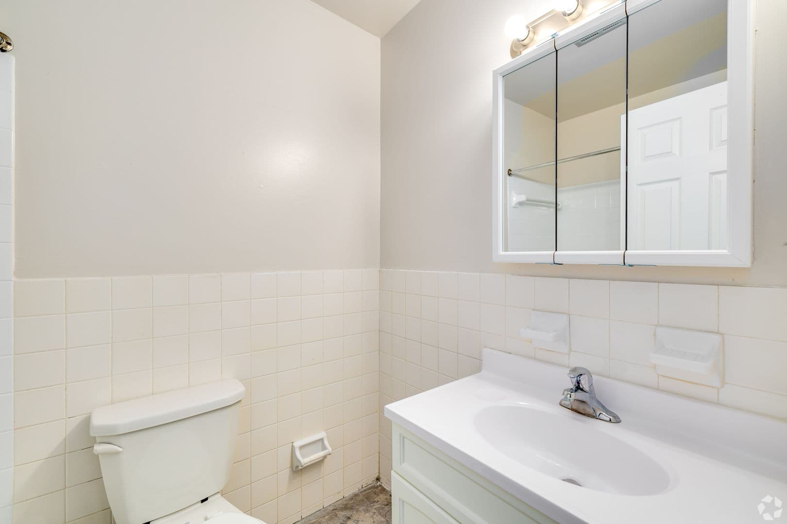 Drexel Hill Apartment: 110 Shadeland Avenue