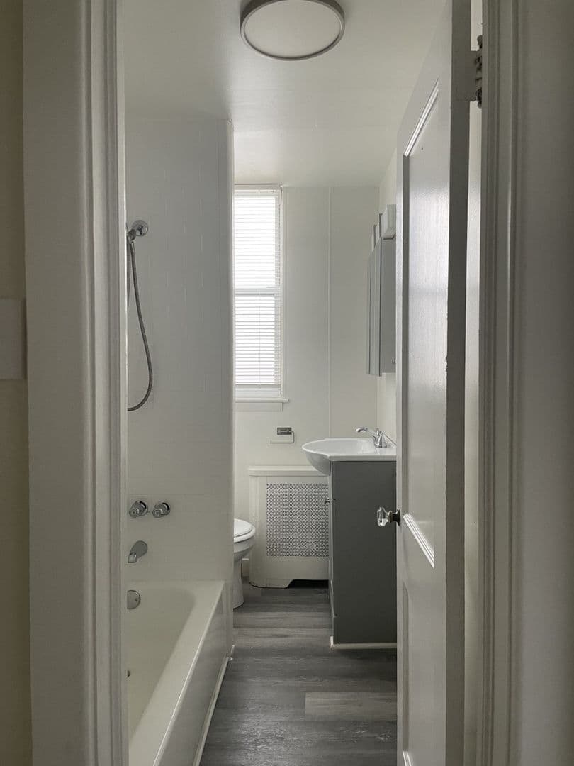 Havertown Apartment: 1400 Darby Road