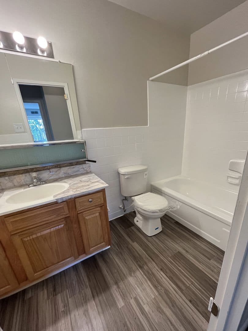 Drexel Hill Apartment: 110 Shadeland Avenue